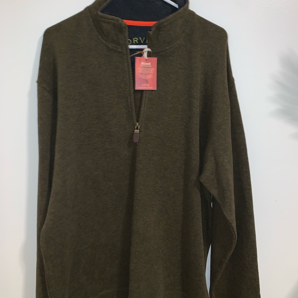 NWT!! Men’s Orvis quarter zip size L